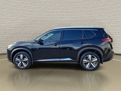 Used 2023 Nissan Rogue SL w/ SL Premium Package image 8