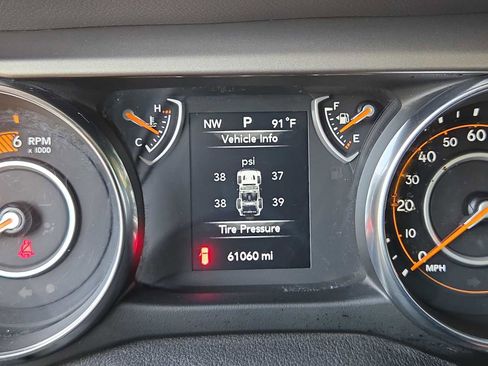 Used 2021 Jeep Wrangler Unlimited Sport image 34