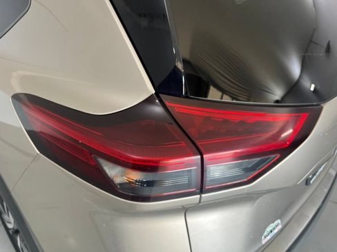 Used 2021 Nissan Rogue SL w/ Premium Package AWD/4WD image 41