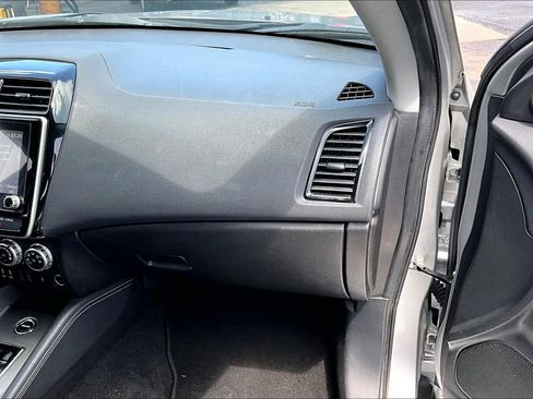 Used 2020 Mitsubishi Outlander Sport SE AWD/4WD image 24