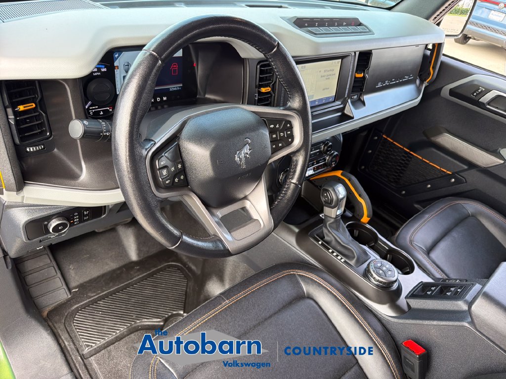 Used 2023 Ford Bronco Badlands w/ Sasquatch Package AWD/4WD image 8