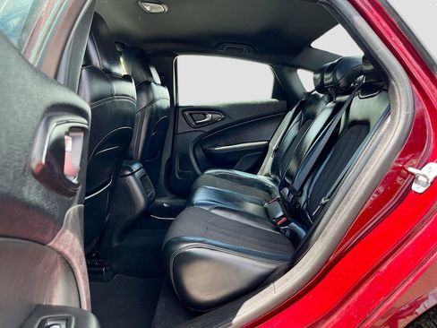 Used 2016 Chrysler 200 S AWD/4WD image 22