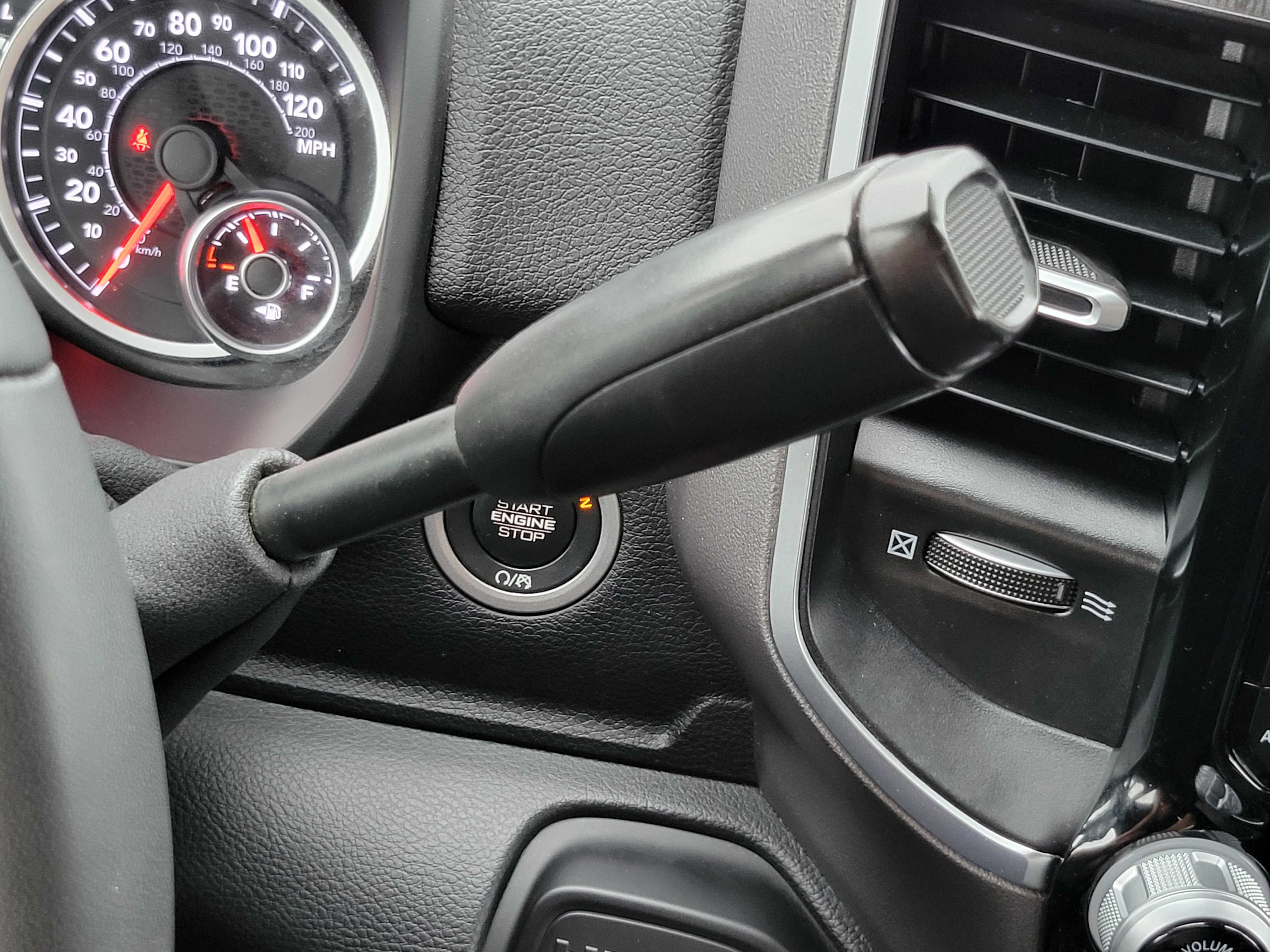 Used 2025 RAM 2500 Big Horn AWD/4WD image 13