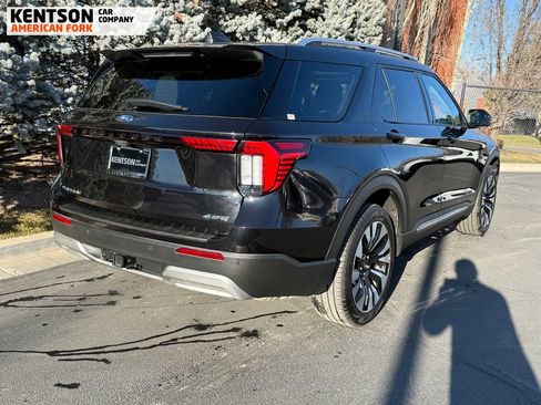 Used 2025 Ford Explorer Platinum w/ LUX Leather Package image 9