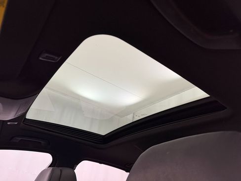 Used 2016 BMW 550i Sedan RWD image 8