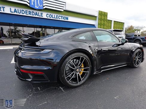 Used 2022 Porsche 911 Turbo S image 5