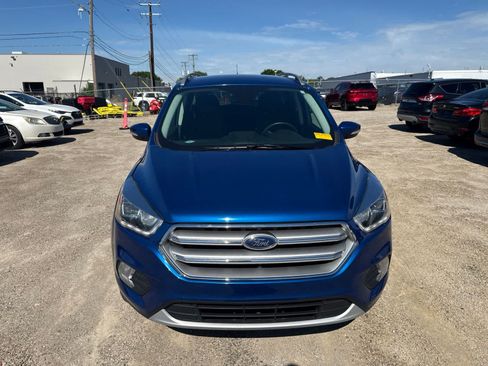 Used 2017 Ford Escape Titanium FWD image 10