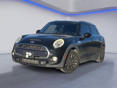 Used 2016 MINI Cooper S image 2