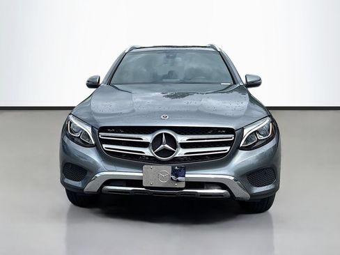 Used 2018 Mercedes-Benz GLC 300 4MATIC w/ Premium Package image 8