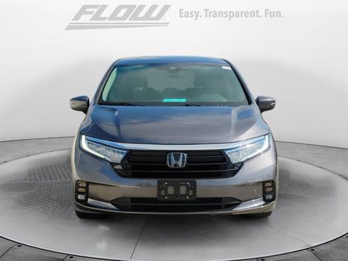 Certified 2024 Honda Odyssey Touring image 2