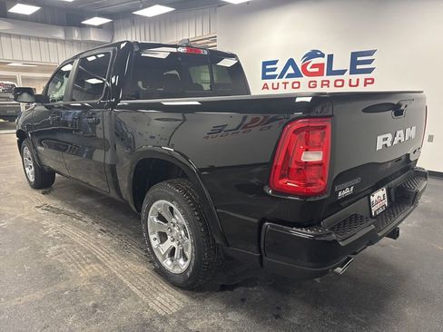 Used 2026 RAM 1500 Big Horn AWD/4WD image 8