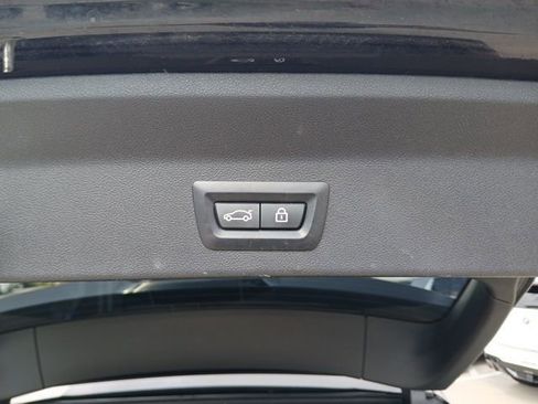 Used 2022 BMW X3 xDrive30i w/ Premium Package 2 image 10