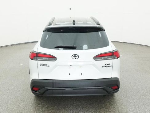 New 2026 Toyota Corolla Cross XSE image 7