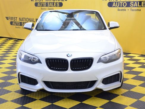 Used 2016 BMW 228i Convertible image 4