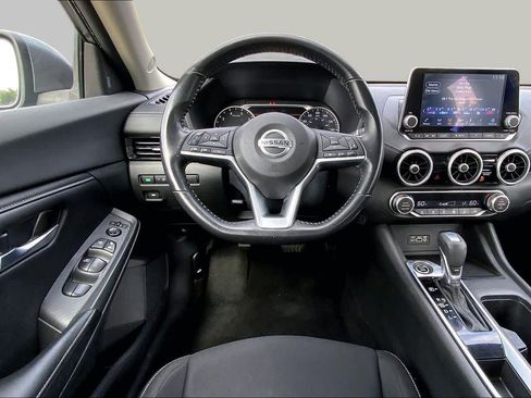 Used 2021 Nissan Sentra SV FWD image 6