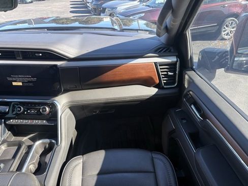 Certified 2024 GMC Sierra 2500 Denali w/ Denali Reserve Package image 21