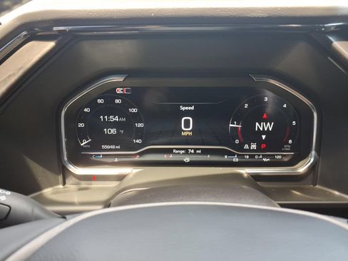 Used 2024 GMC Sierra 1500 AT4 w/ Technology Package AWD/4WD image 26