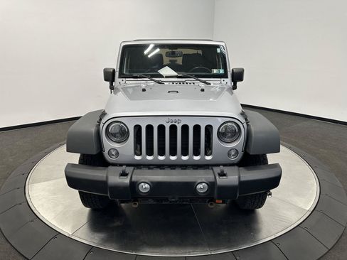 Used 2015 Jeep Wrangler Sport w/ Quick Order Package 24S AWD/4WD image 3