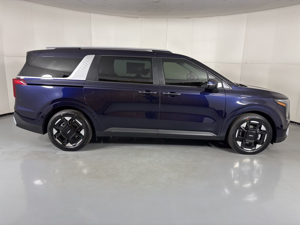 New 2026 Kia Carnival EX FWD image 9