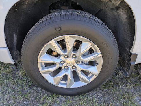 Used 2022 Chevrolet Silverado 1500 Custom RWD image 11