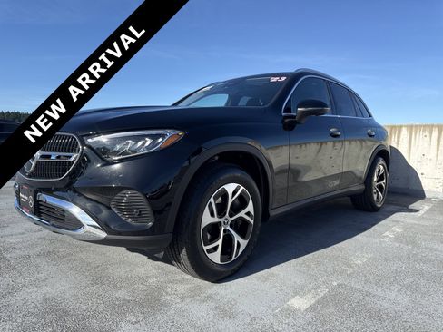 Certified 2025 Mercedes-Benz GLC 350e 4MATIC image 1