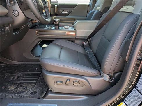 New 2025 GMC Hummer EV 3X w/ Extreme Off-Road Package image 4