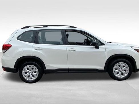 Used 2020 Subaru Forester w/ Alloy Wheel Package AWD/4WD image 10