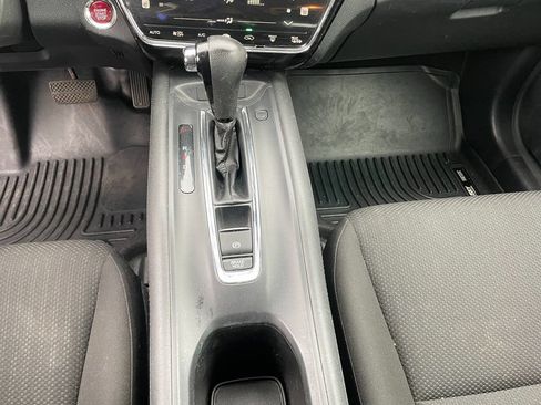 Used 2017 Honda HR-V EX image 22