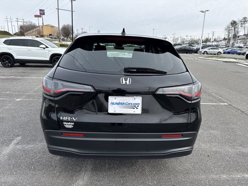 Certified 2024 Honda HR-V LX image 9