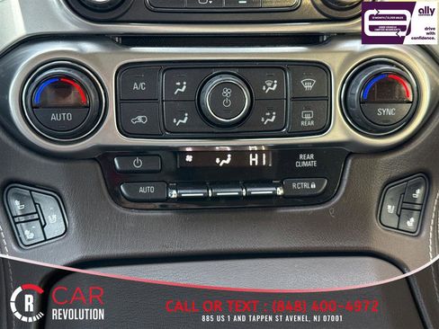Used 2020 Chevrolet Tahoe Premier AWD/4WD image 25