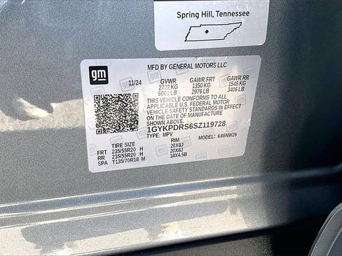 Used 2025 Cadillac XT6 Premium Luxury image 34