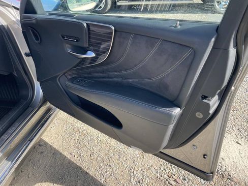 Used 2018 Lexus LS 500h AWD image 14