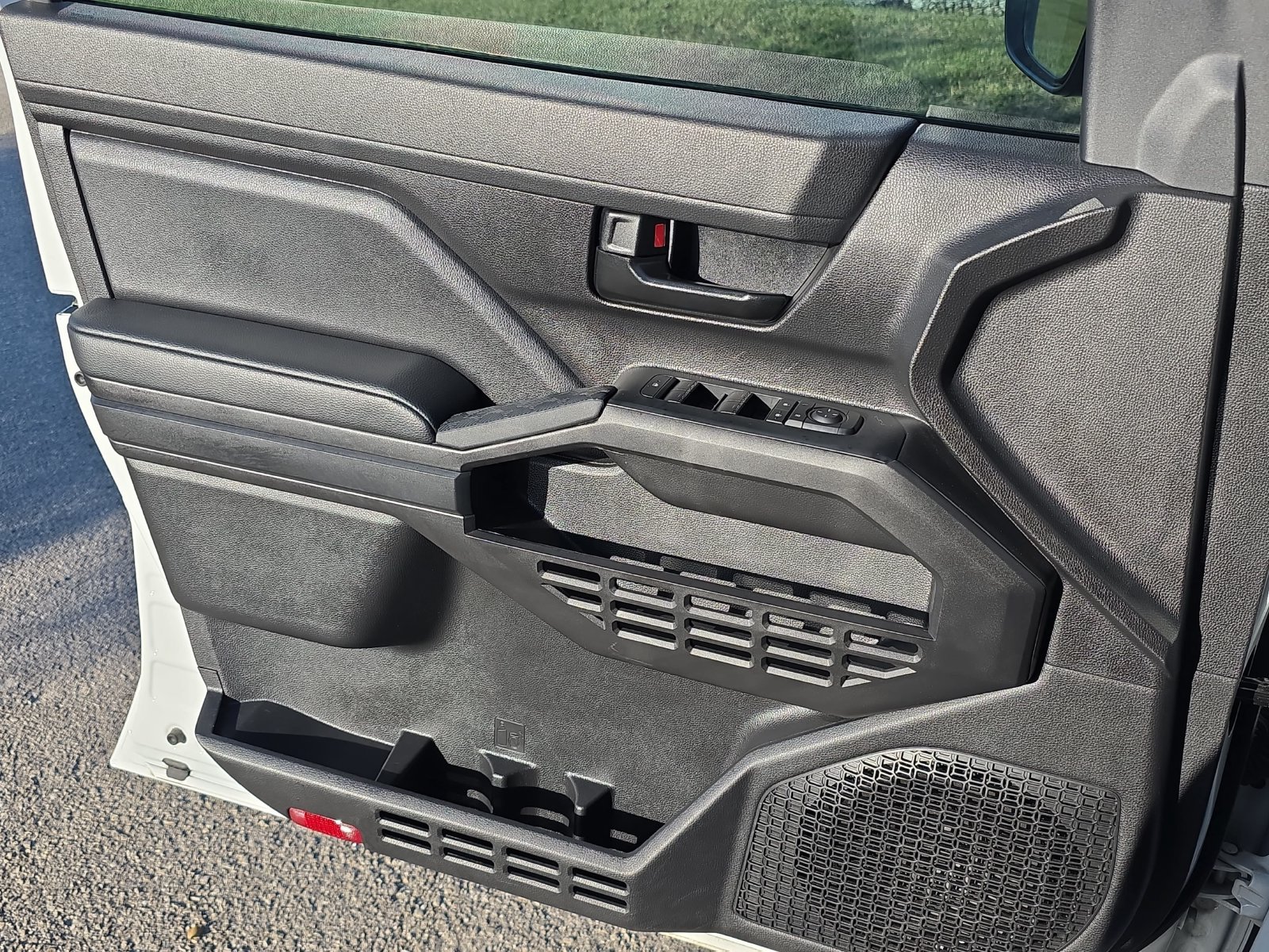 Used 2025 Toyota Tacoma SR RWD image 24