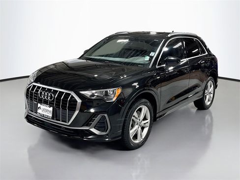 Used 2020 Audi Q3 2.0T Premium w/ Convenience Package image 1
