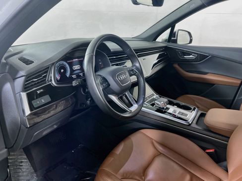 Used 2021 Audi Q7 3.0T Premium AWD/4WD image 9
