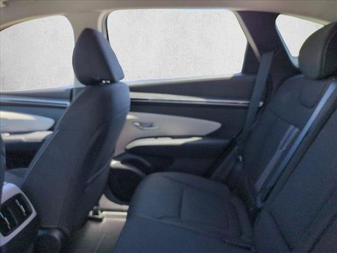 Used 2024 Hyundai Tucson SEL FWD image 18