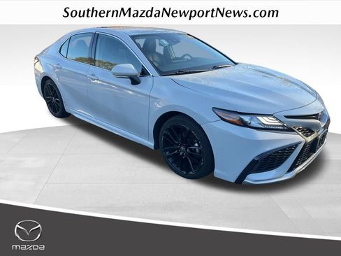Used 2023 Toyota Camry XSE image 1