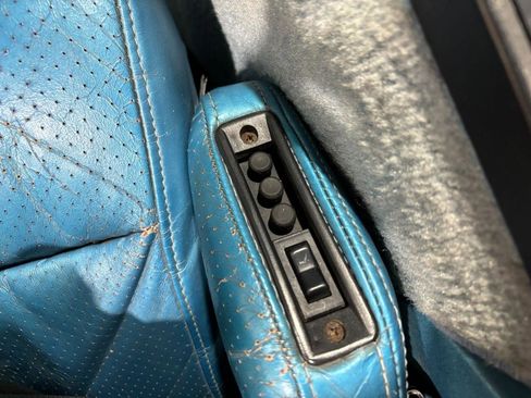 Used 1987 Chevrolet Corvette Convertible image 21
