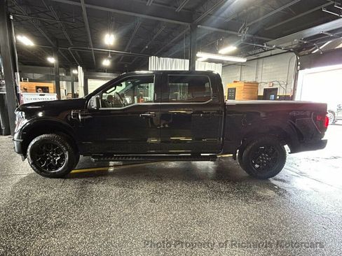 Used 2024 Ford F150 XLT w/ XLT Black Appearance Package AWD/4WD image 3