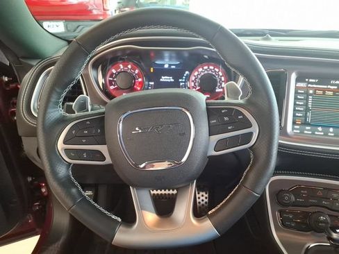 Used 2022 Dodge Challenger SRT Hellcat RWD image 17