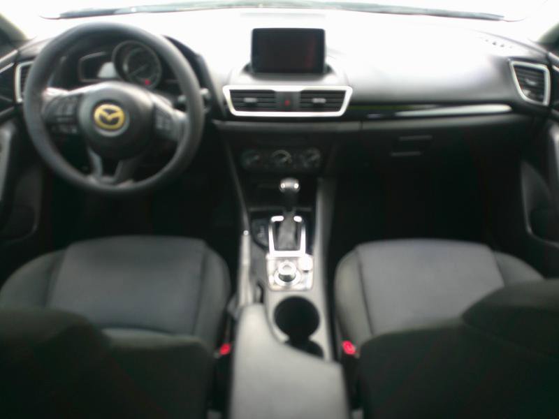Used 2015 MAZDA MAZDA3 i Sport FWD image 14