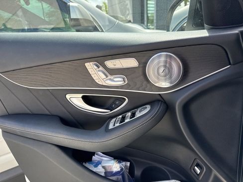 Used 2018 Mercedes-Benz GLC 300 image 7