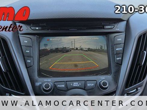 Used 2014 Hyundai Veloster Turbo image 37