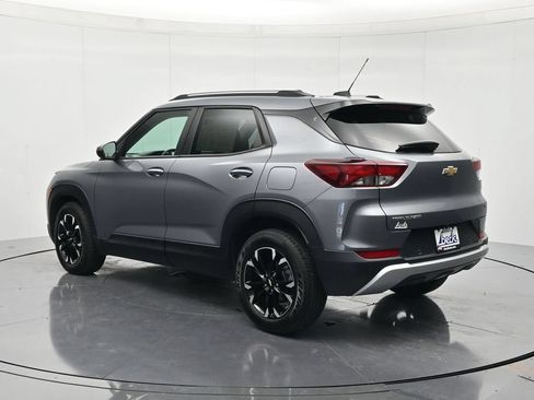 Used 2021 Chevrolet TrailBlazer LT w/ Convenience Package FWD image 7
