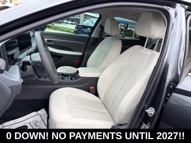 Used 2025 Hyundai Sonata SE FWD image 14