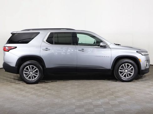 Used 2023 Chevrolet Traverse LT AWD/4WD image 19