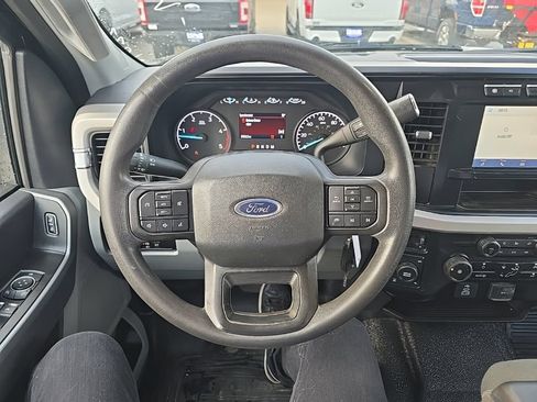 Used 2024 Ford F350 XLT AWD/4WD image 19