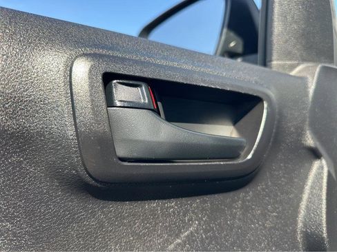 Used 2021 Toyota Tacoma SR image 32