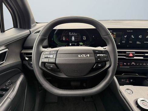 New 2026 Kia Sportage X-Line AWD/4WD image 12