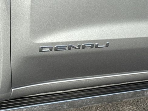 New 2025 GMC Sierra 1500 Denali w/ Technology Package image 15